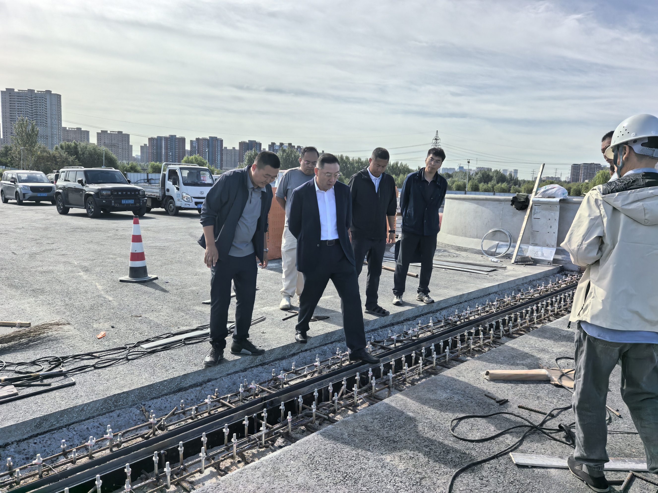 微信图片_20250930173653_198_24 微信图片_20250930173653_198_24